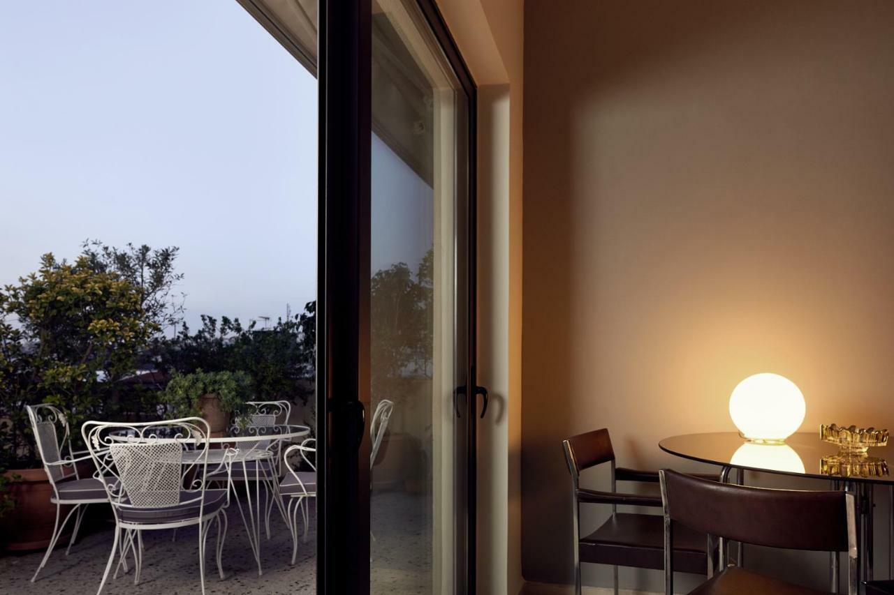 Two Level Apartment With Panoramic View Athene Buitenkant foto